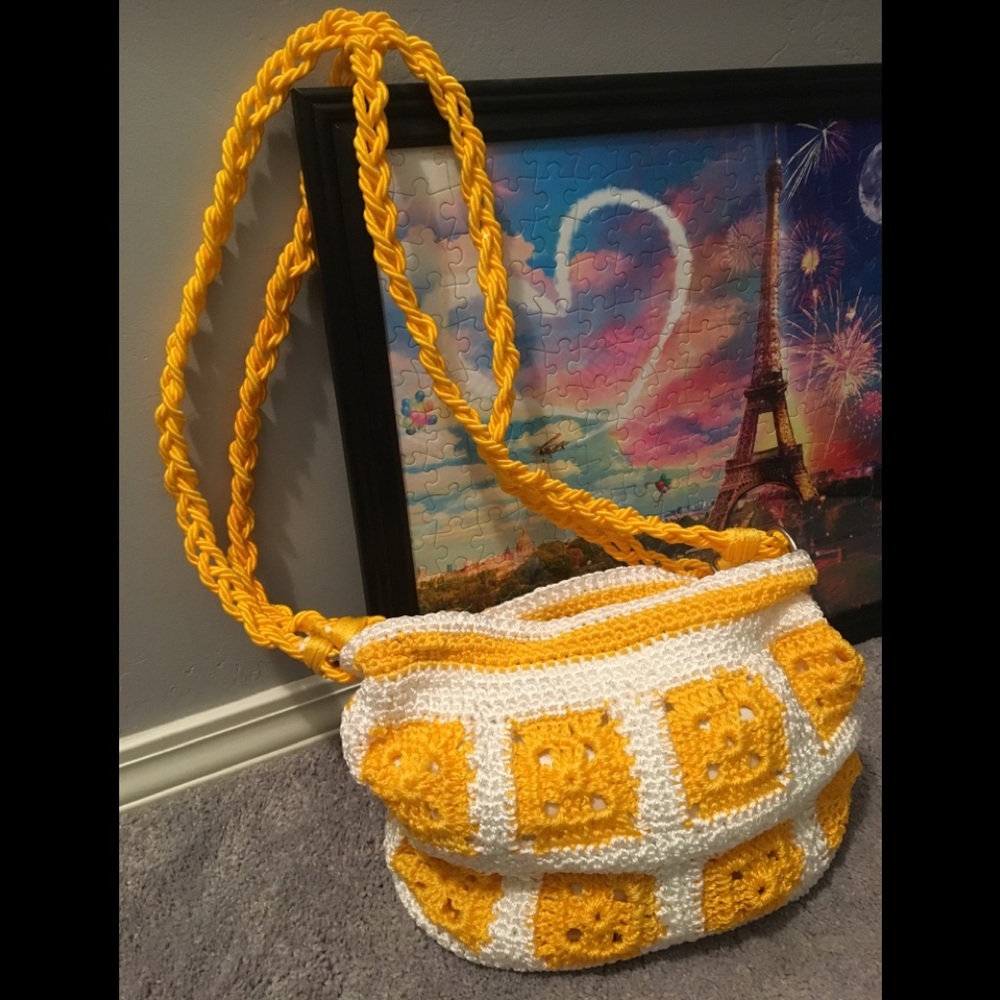 Crocheted/Woven handbag with bright colors-new